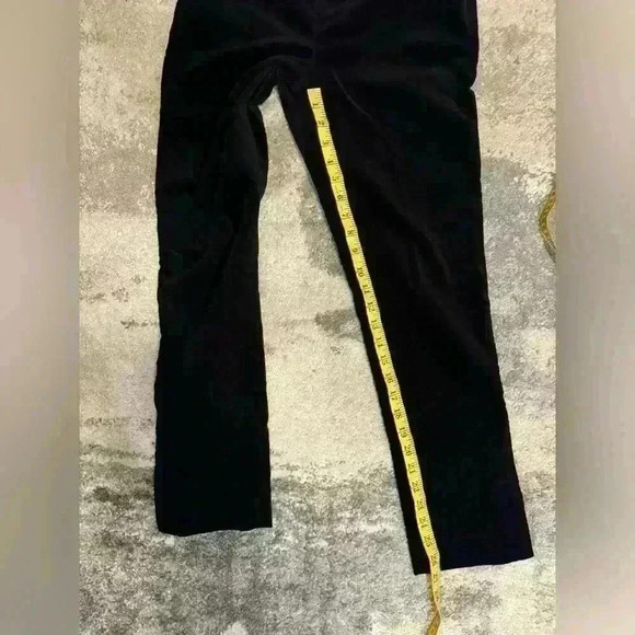 Women’s Black Velvet Talbots Pants - Picture 7 of 8